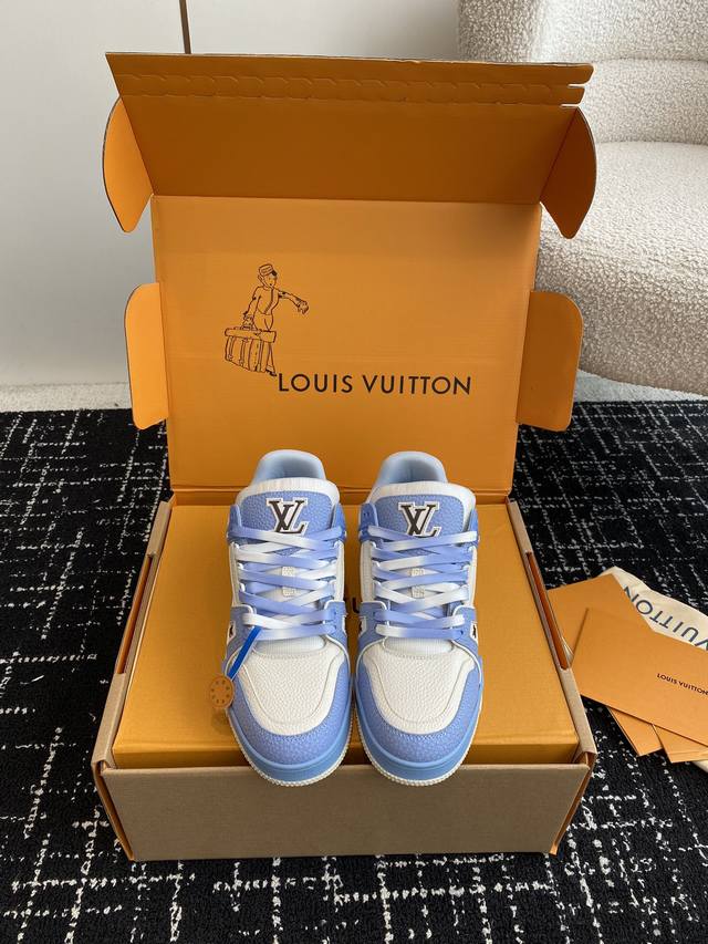 代购级 Louis Vuitton 24Ss 新色 驴家的爆款！Trainer板鞋，每个人都必须入的款，绝不后悔！ 超级百搭高级！什么衣服都好搭。最主要是超耐看